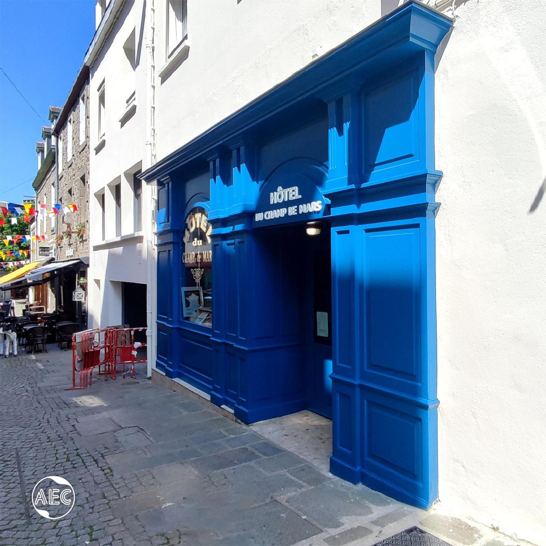 Contact Hotel Du Champ De Mars De סן-בריו מראה חיצוני תמונה